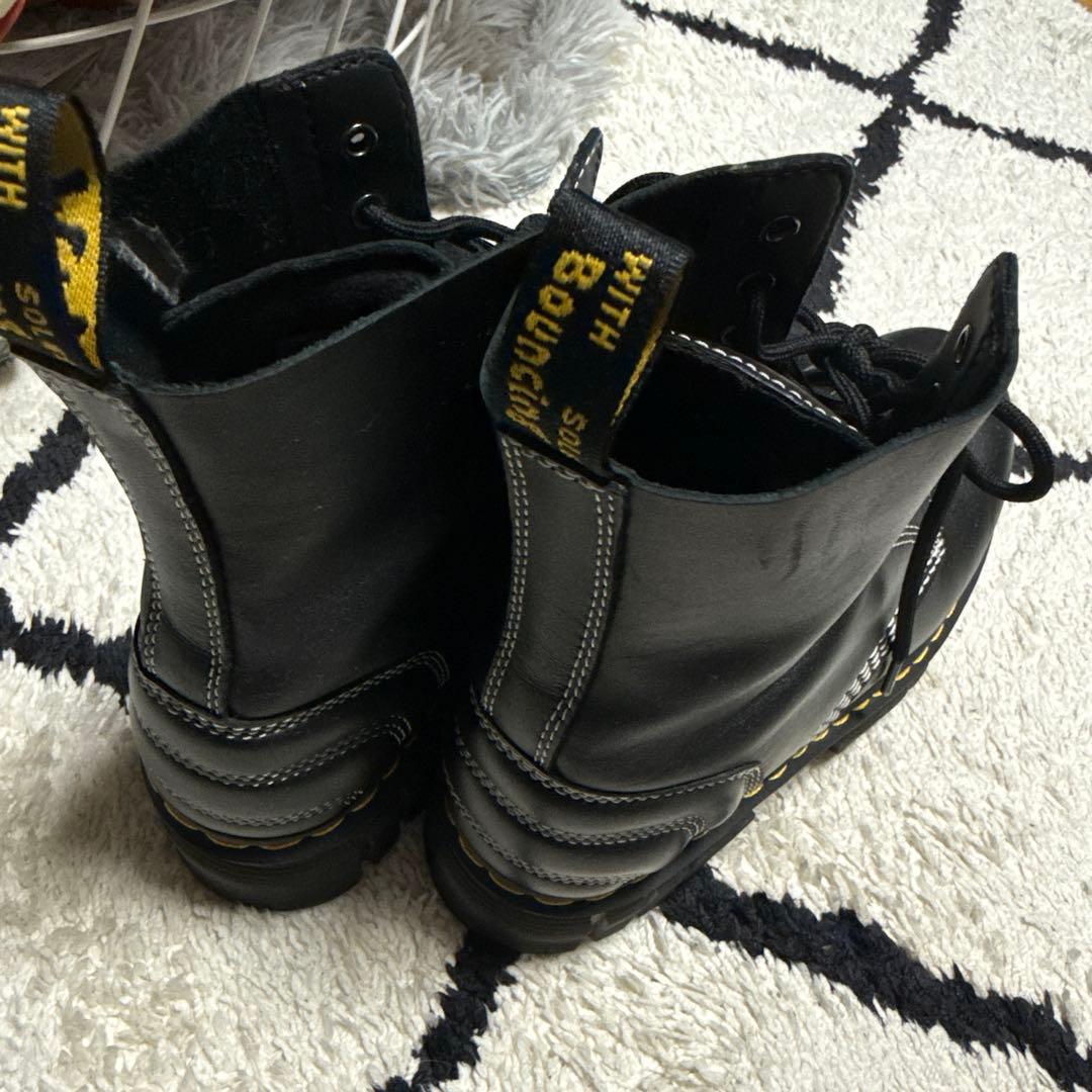 【美品】ドクターマーチンレザー 厚底 ブーツ ホワイトステッチ