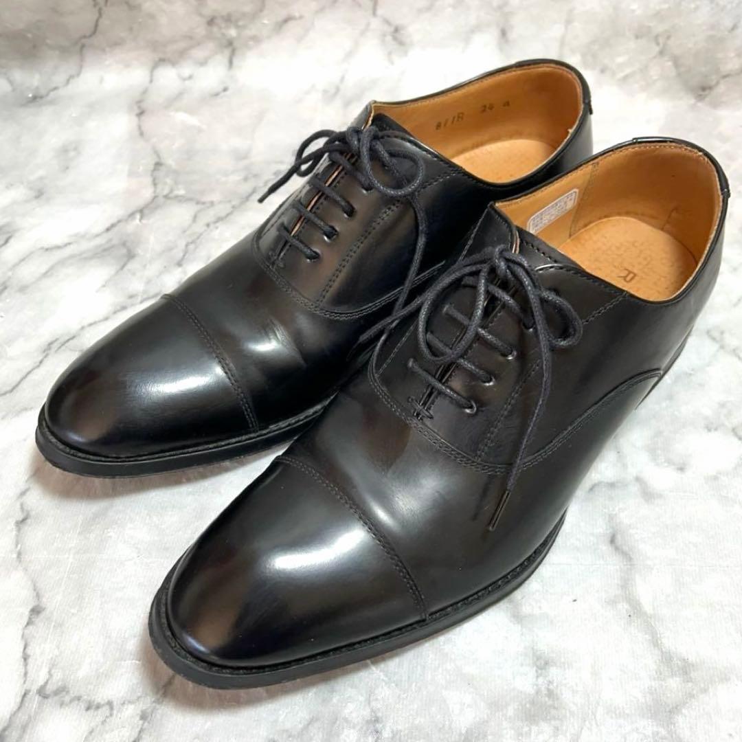 • 美品 REGAL 日本製 811R ストレートチップ 内羽根 24