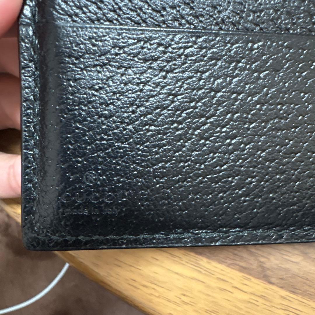Gucci ブラック 二つ折り財布