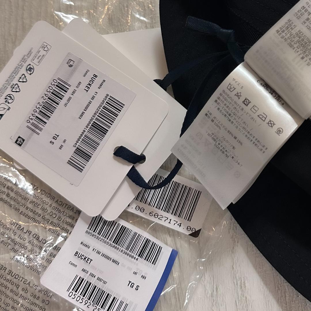 【新品】2025SS MONCLER バケットハット 黒 S ロゴ
