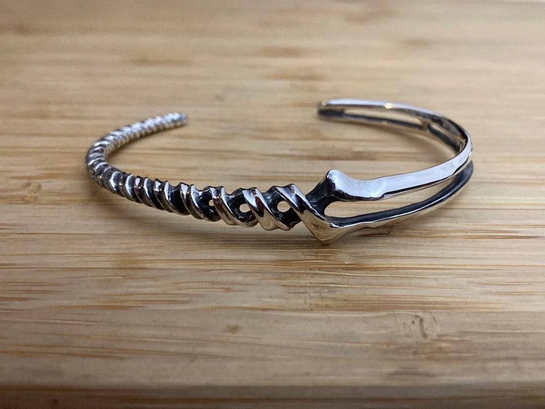 工房花唐草×エヴァンゲリオン ロンギヌスの槍 バングル evangelion