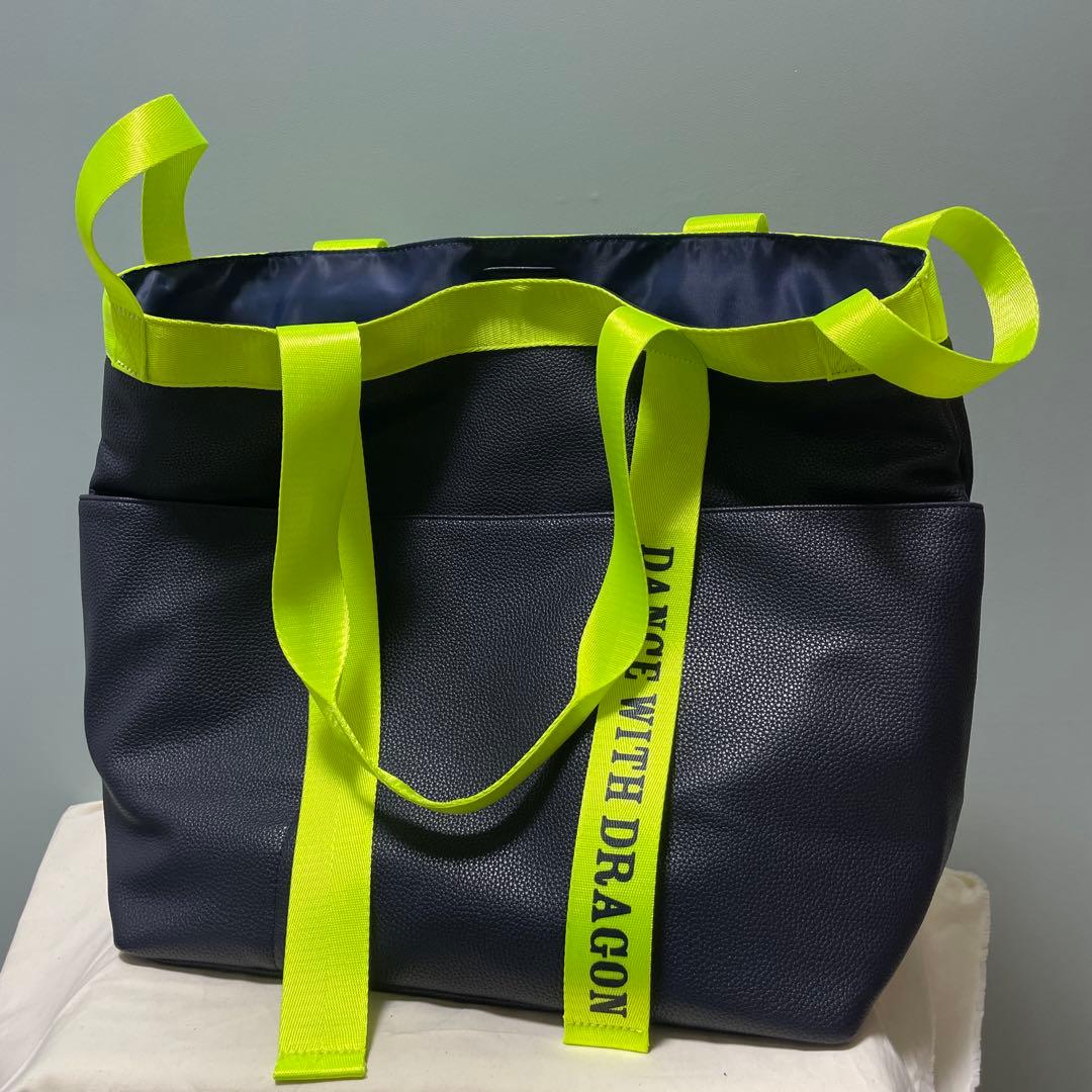 ◆ ゴルフ　バッグ　トートバッグ　ダンスウィズドラゴン　新品