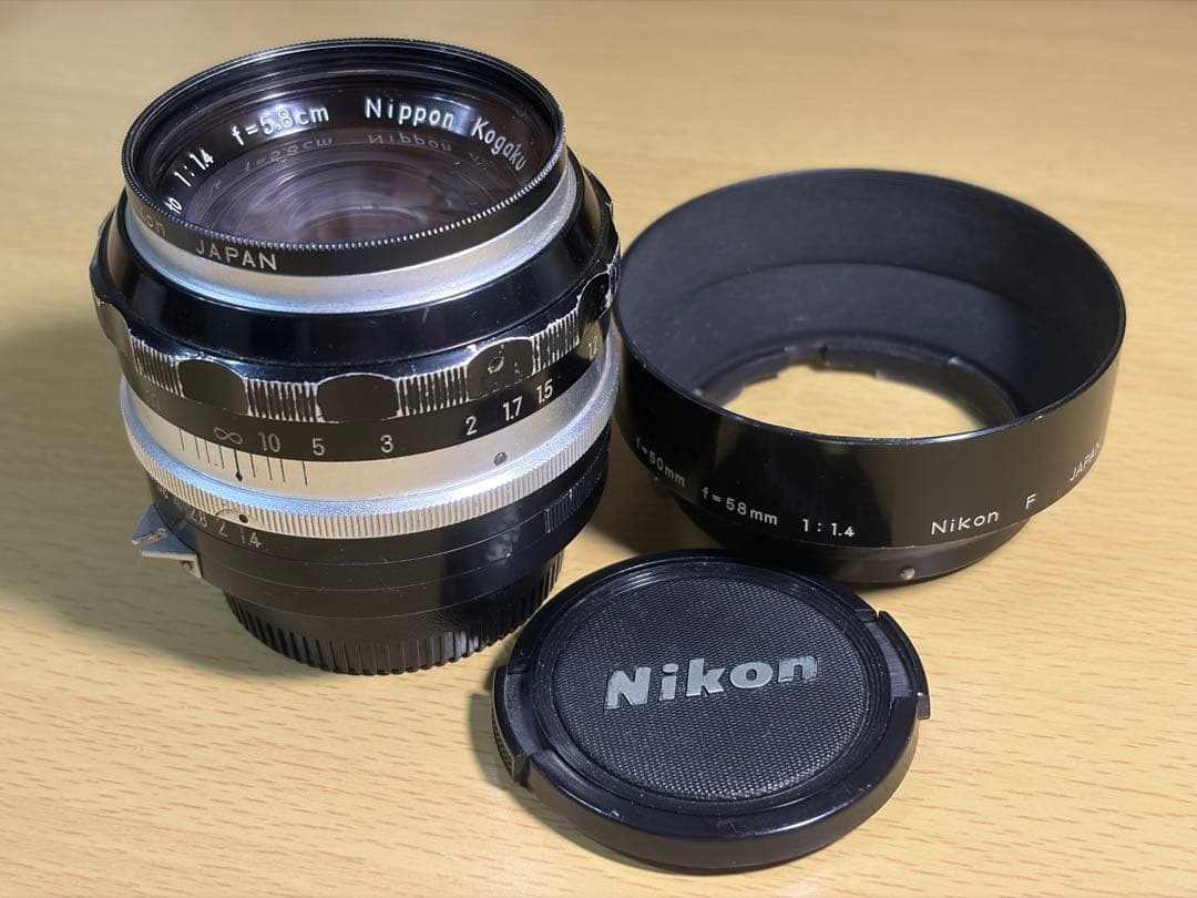 Nikon Nikkor-S Auto 5.8cm F1.4 + フード