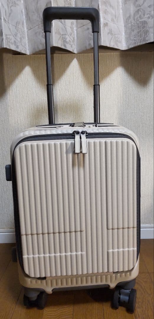 innovator 21L スーツケース バニラ イノベーター