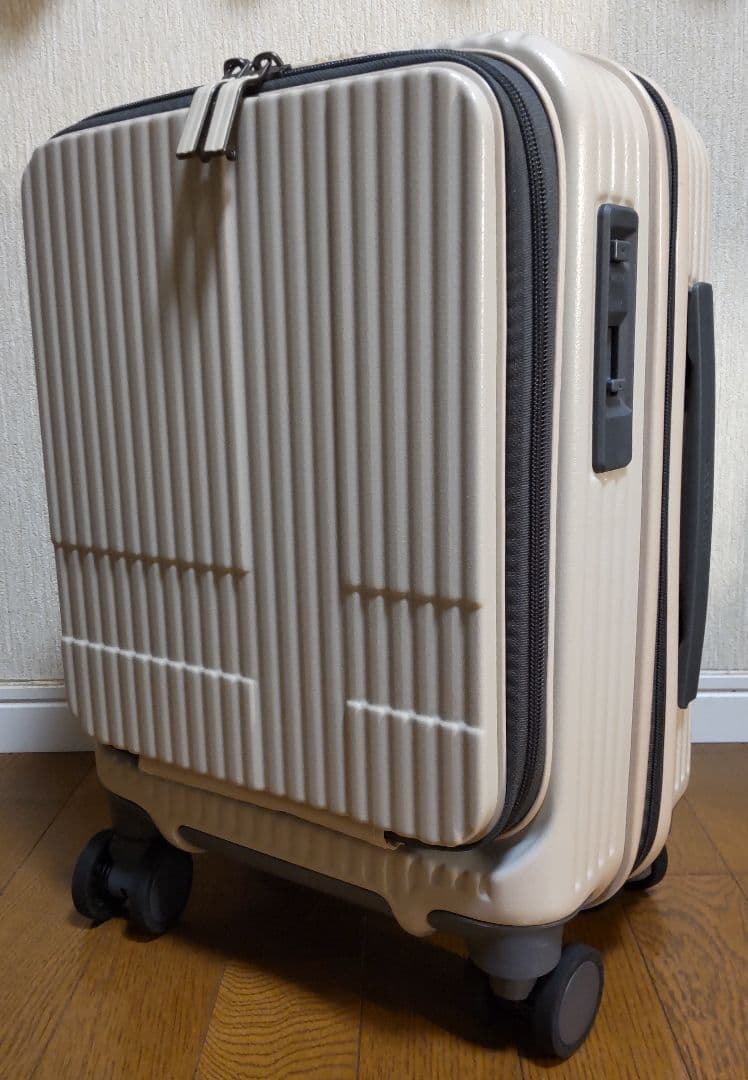 innovator 21L スーツケース バニラ イノベーター