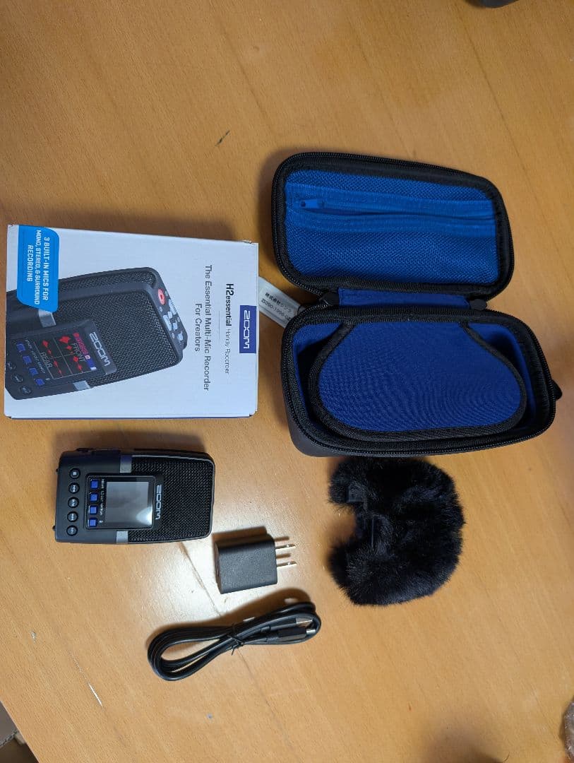 ZOOM H2 essential ＋ APH-2e 専用アクセサリーパック