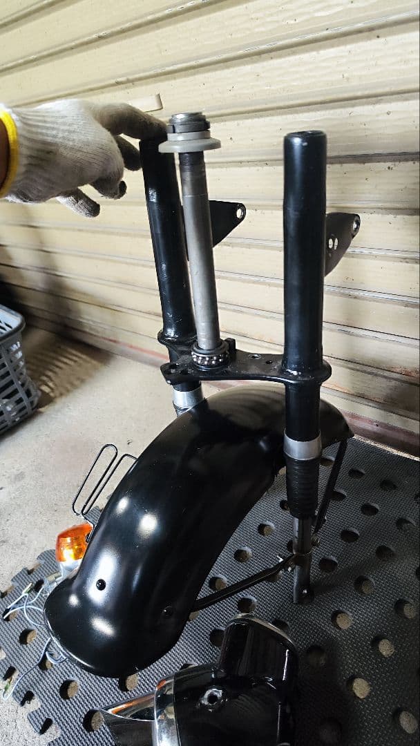 ダックス　フロントフォーク　カブトフェンダー　ホンダ純正　2型