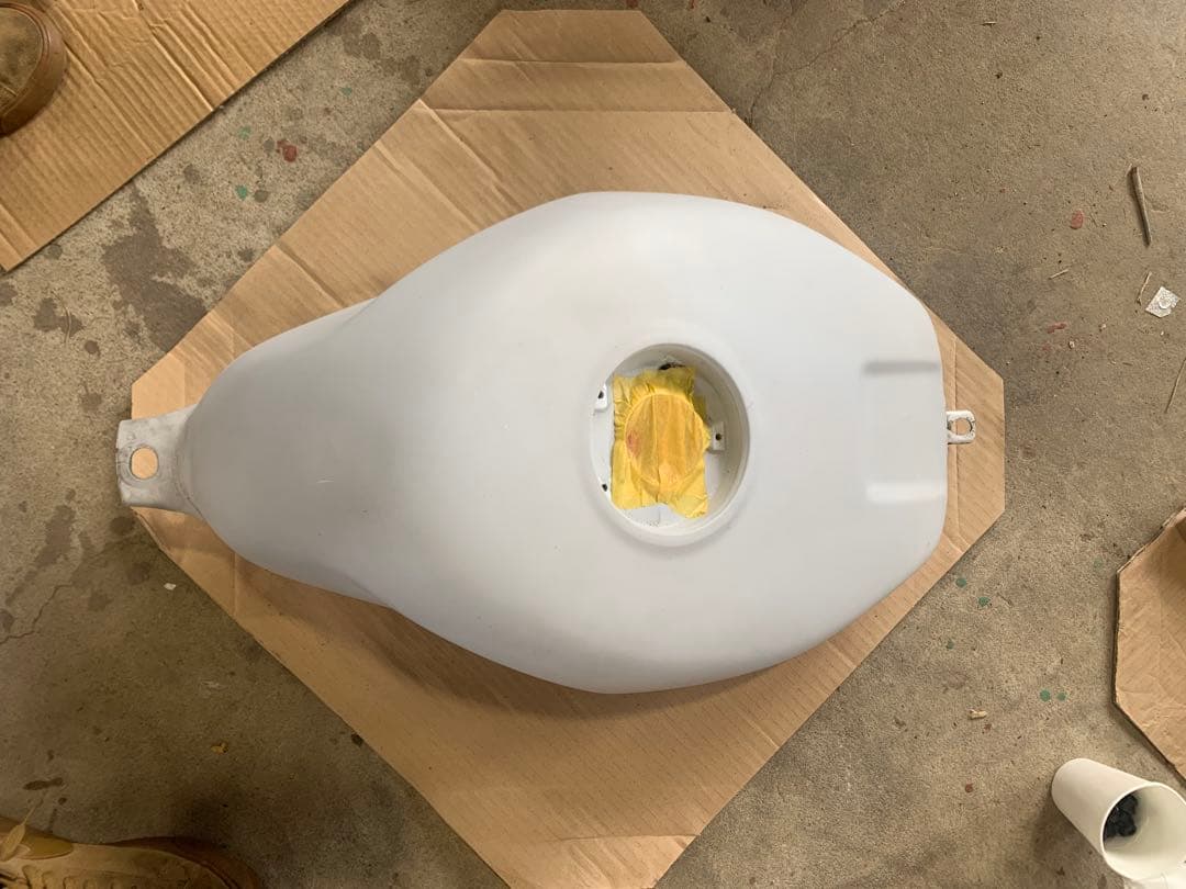 CBR250RR MC22 規制前　純正タンク　サフ塗装済み