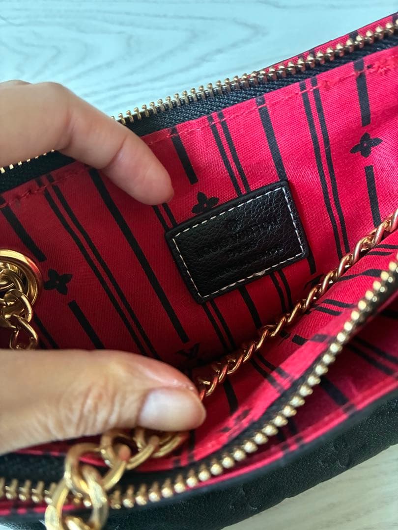 ルイヴィトン　海外ノベルティー　ショルダーバック