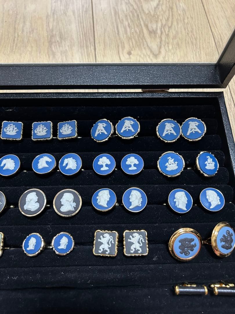  カフス 動物モチーフ ウェッジウッド