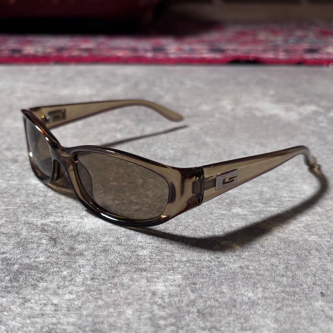 【極美品】GUCCI グッチ オーバル サングラス スクエアGロゴ y2k