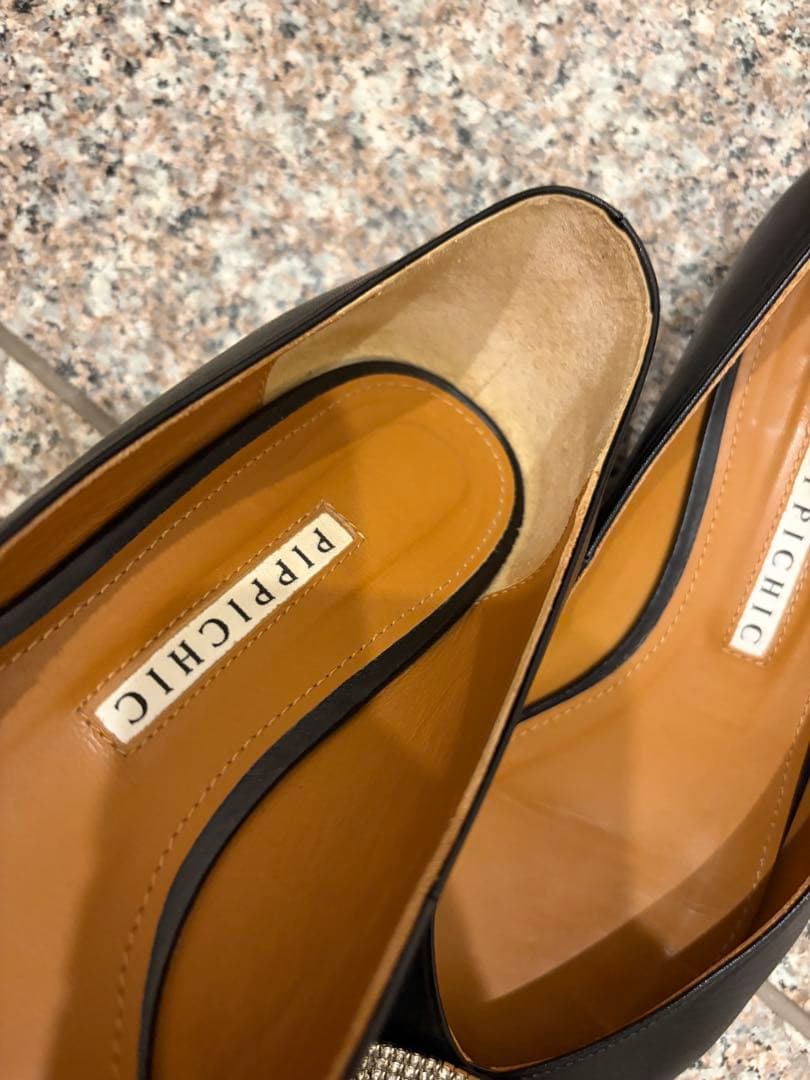 PIPPICHIC ビジュー付きフラットシューズ　ANNA