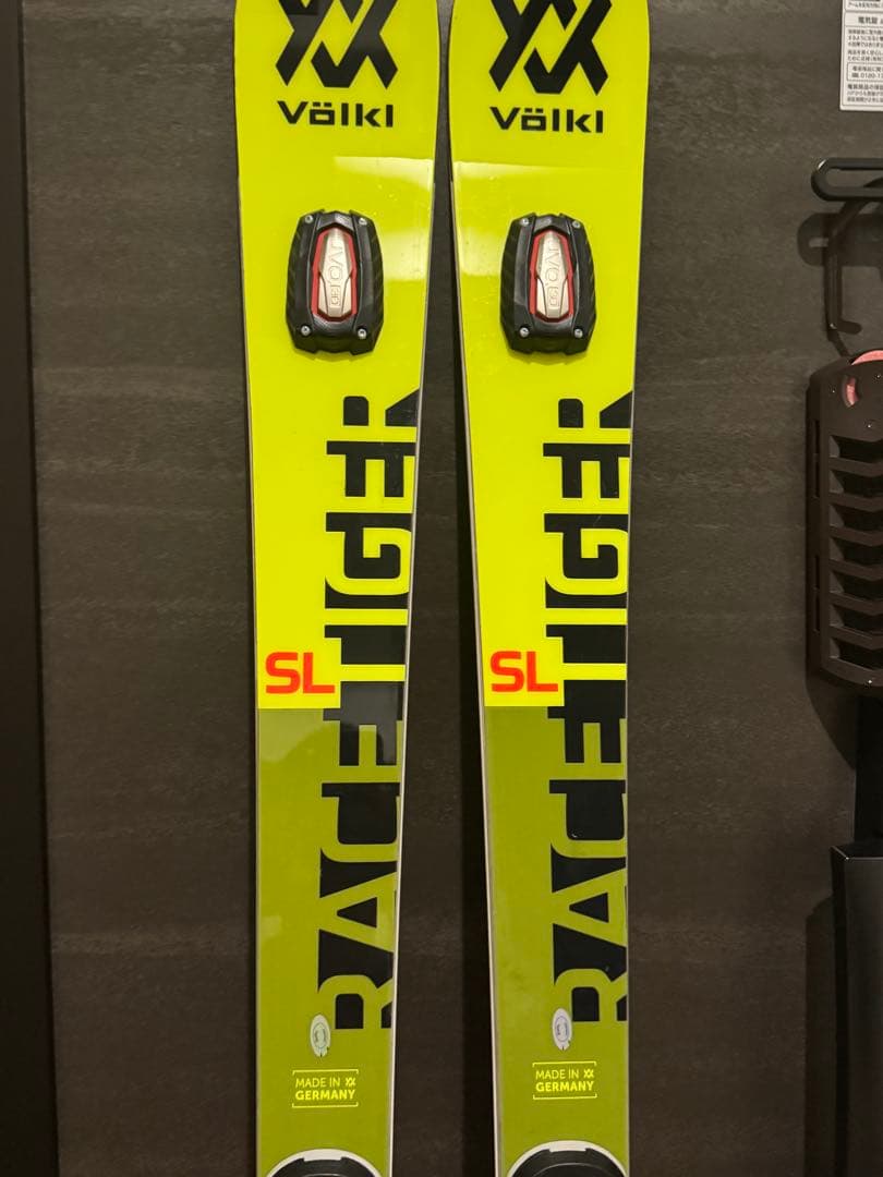 Völkl Racetiger SL 165 ワールドカップ スキー　みつ