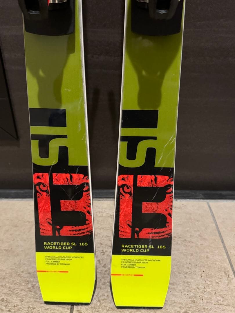 Völkl Racetiger SL 165 ワールドカップ スキー　みつ