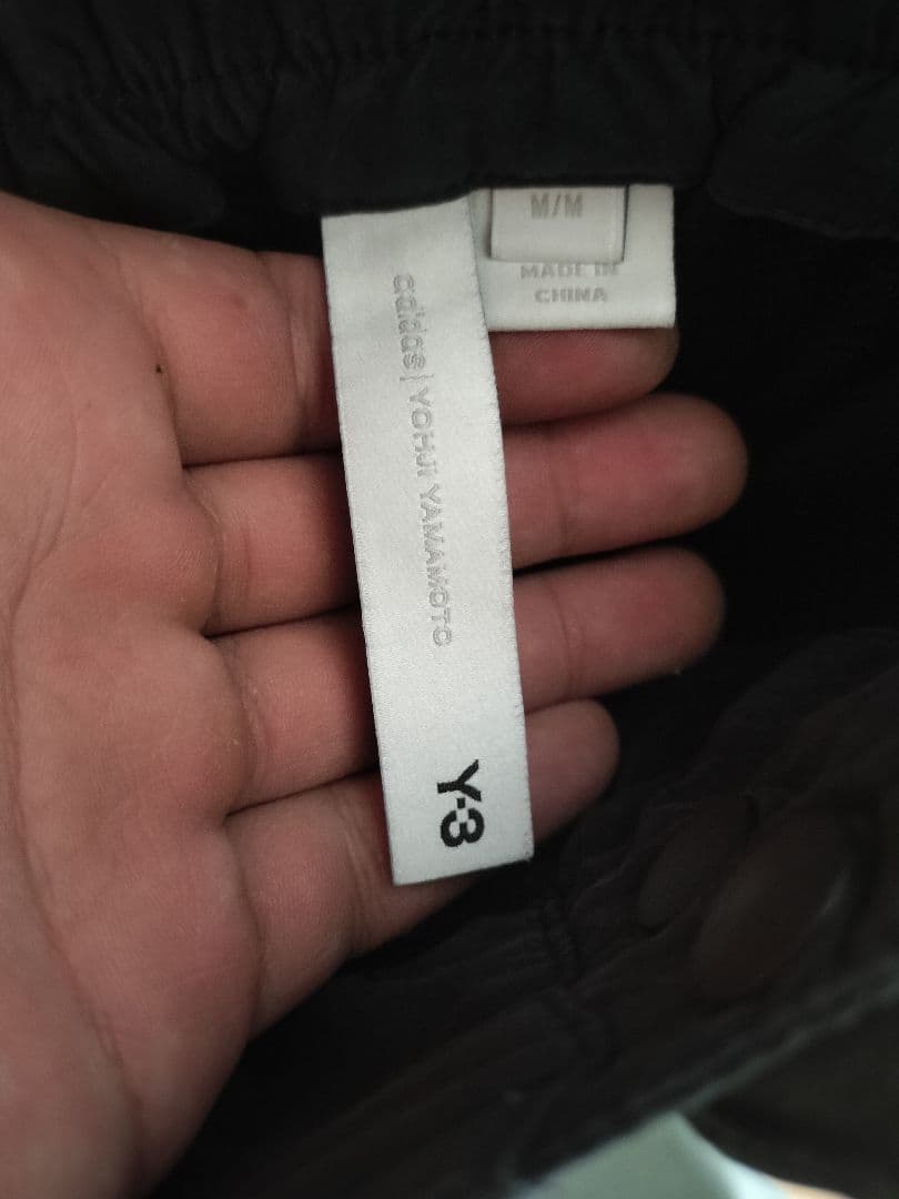 Y-3 ブラックショートパンツ Mサイズ