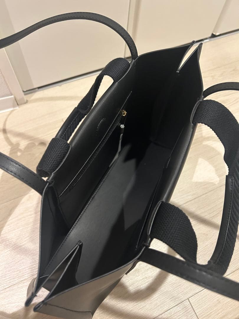 Charles & Keith ダブルハンドルトートバッグ