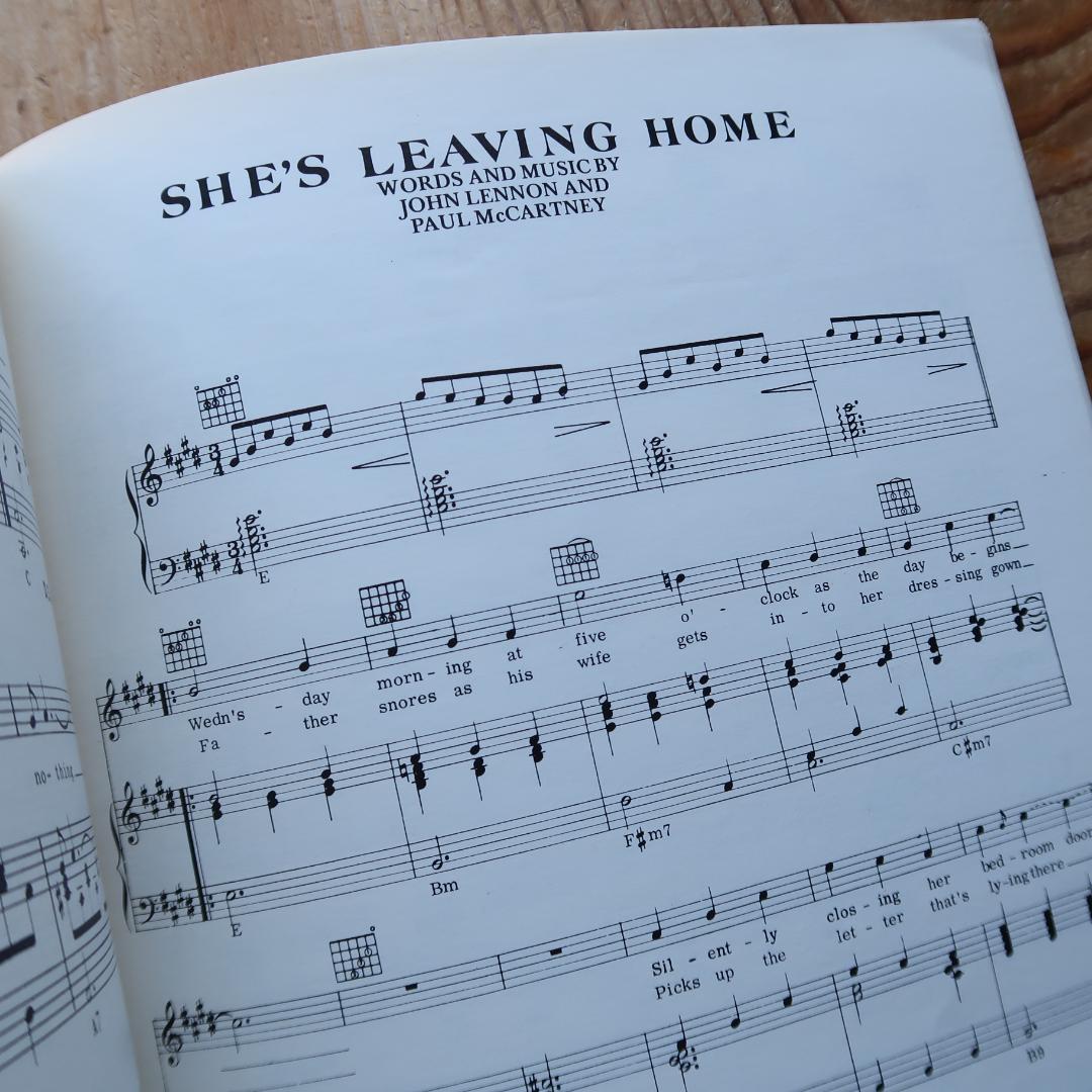 セール！ 希少洋楽譜　LOVE SONGS　THE BEATLES　ビートルズ