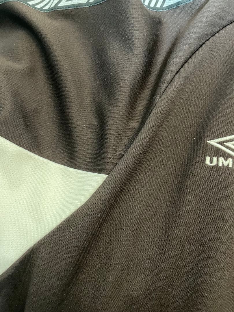 Umbro ジャージ ブラウン/クリーム　トラックジャケット