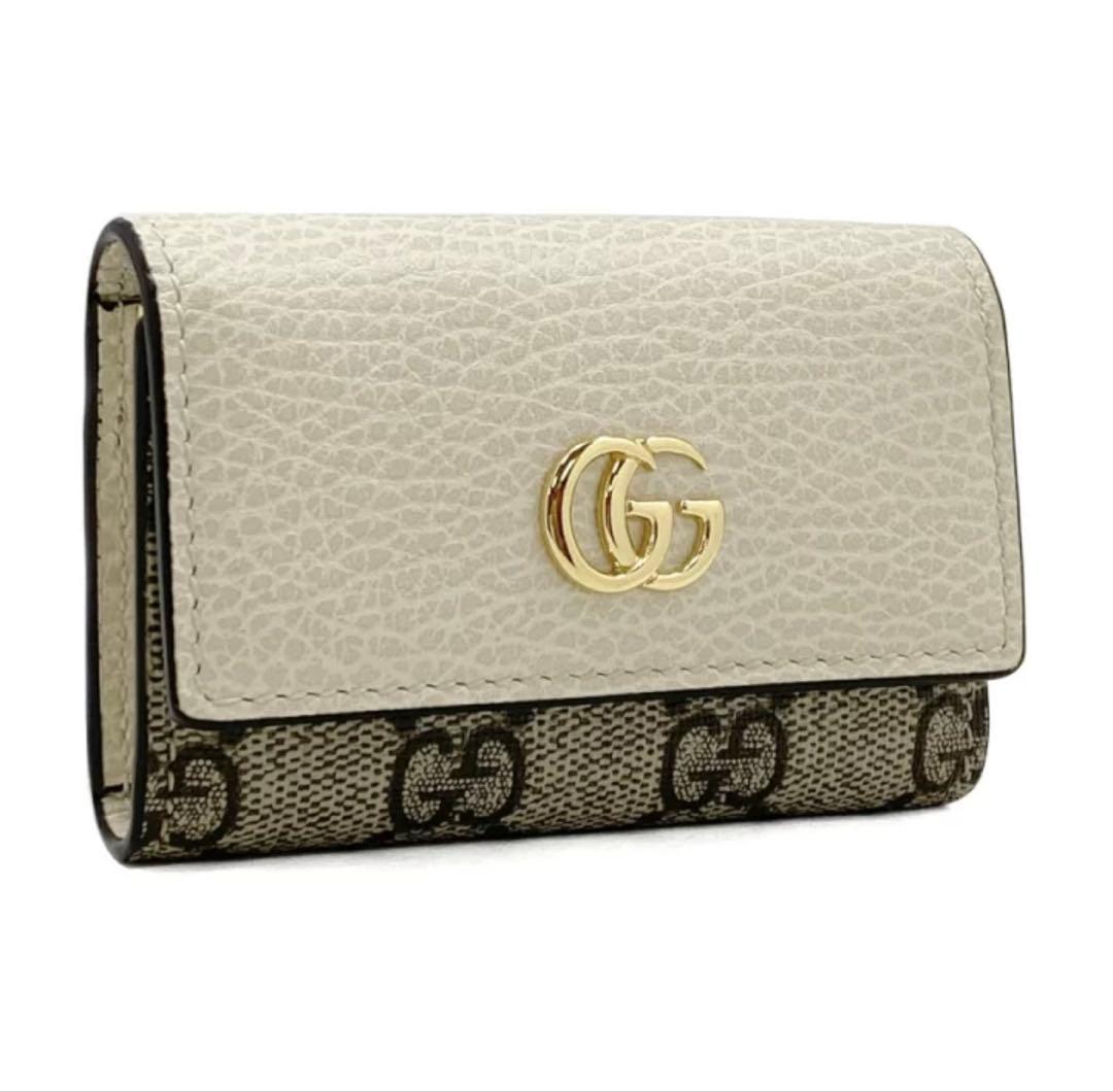 GUCCI ベージュ レザー キーケース