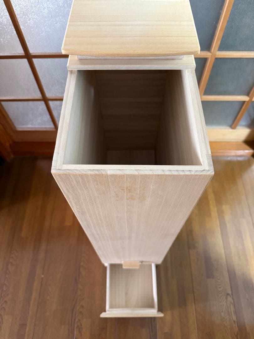 桐米びつ　米蔵　30kgタイプ 竹本力雄作 防湿 防虫 ライスストッカー