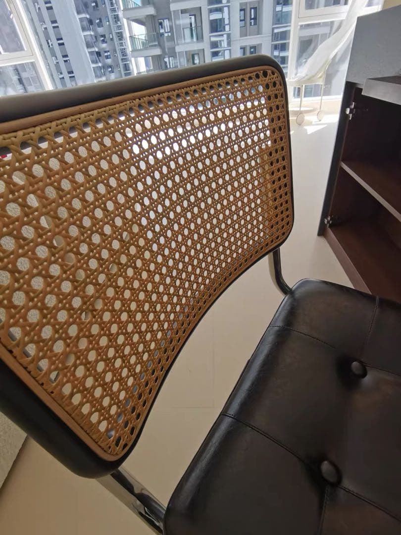 新品　チェスカチェア ダイニングチェア リプロダクト