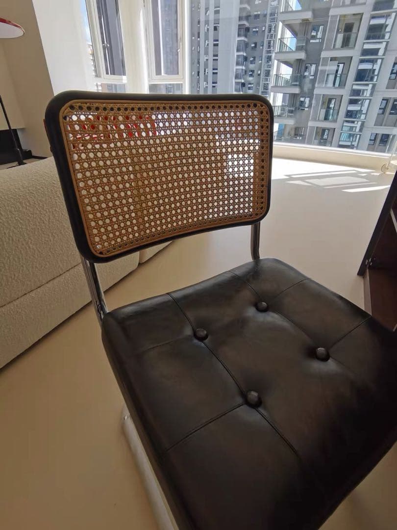 新品　チェスカチェア ダイニングチェア リプロダクト