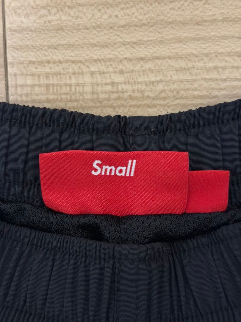 Supreme 黒 スラックス サイズSmall