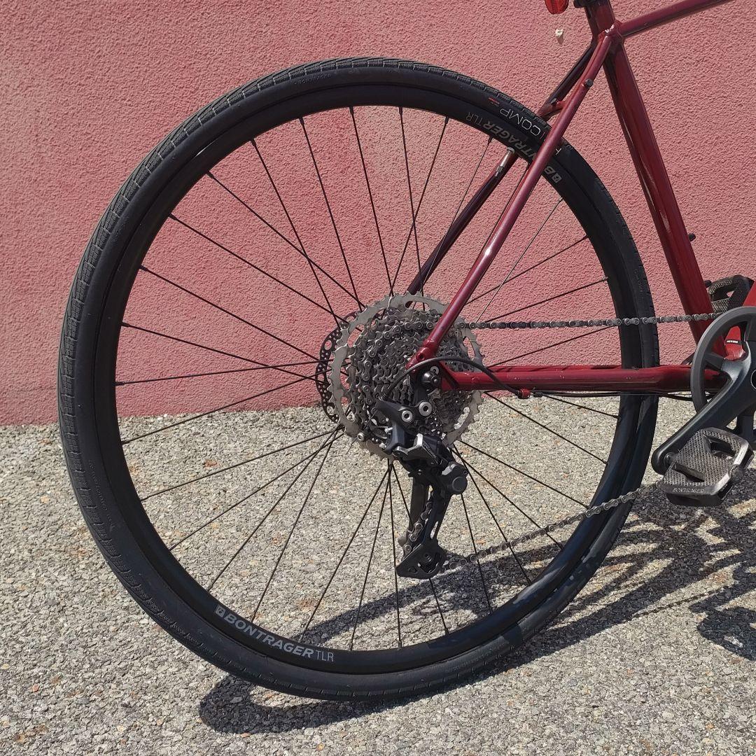 TREK FX3 Gen3 Lサイズ 2023年モデル 直接お引渡希望 さいたま