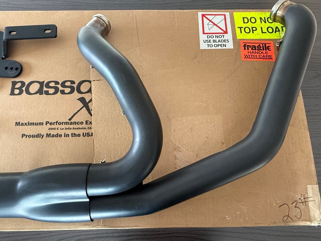 Bassani X マフラー