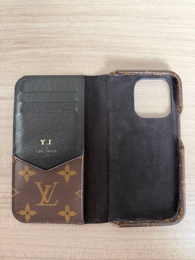 ルイヴィトン iPhone14 Pro フォリオ モノグラム 手帳型 ケース