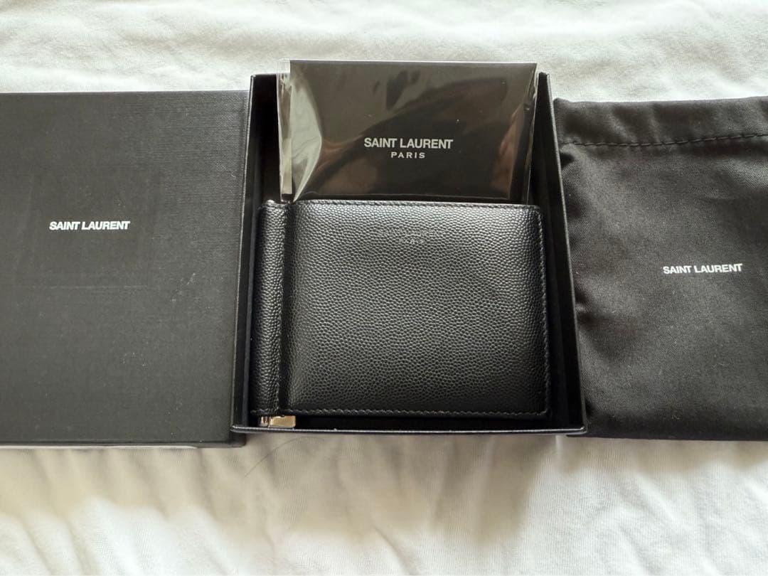 SAINT LAURENT マネークリップ付きカードケース