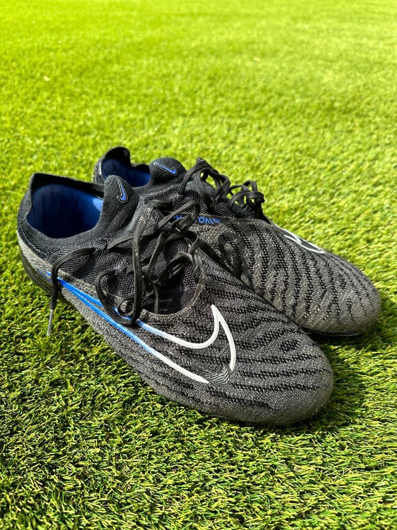 ナイキ NIKE ファントム GX エリート AG-PRO(ブラック×ブルー)