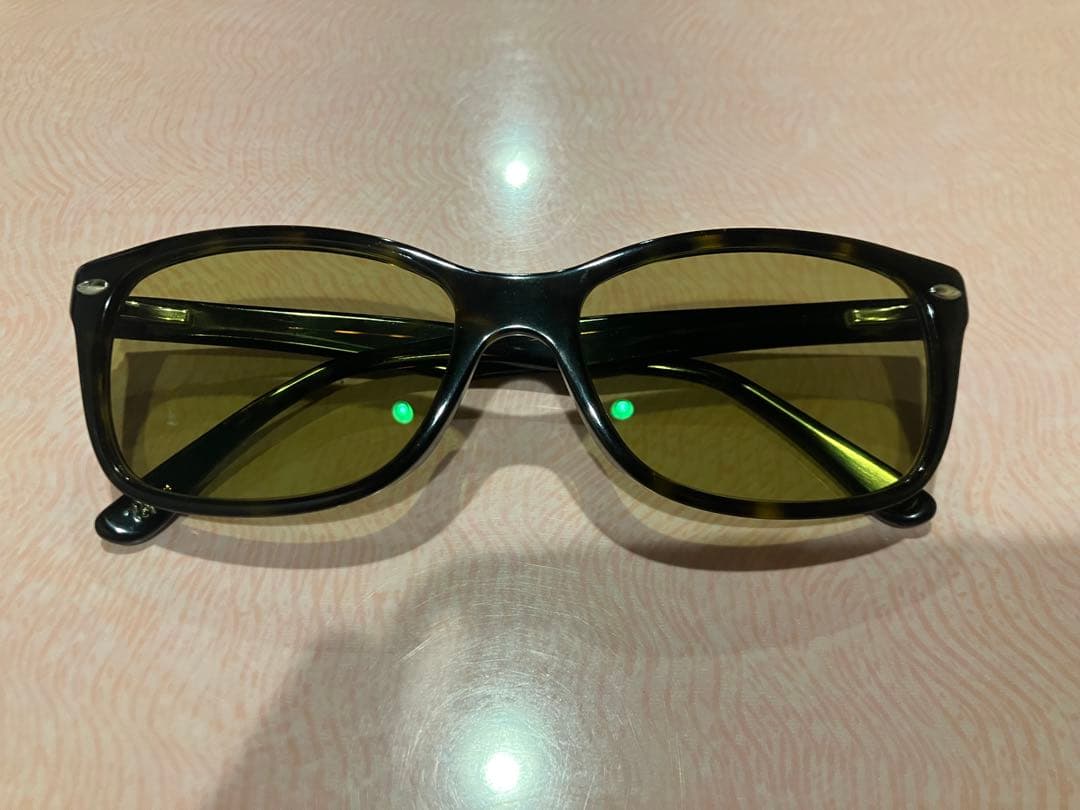 タレックス　イーズグリーン　レイバンメガネフレーム　度なし