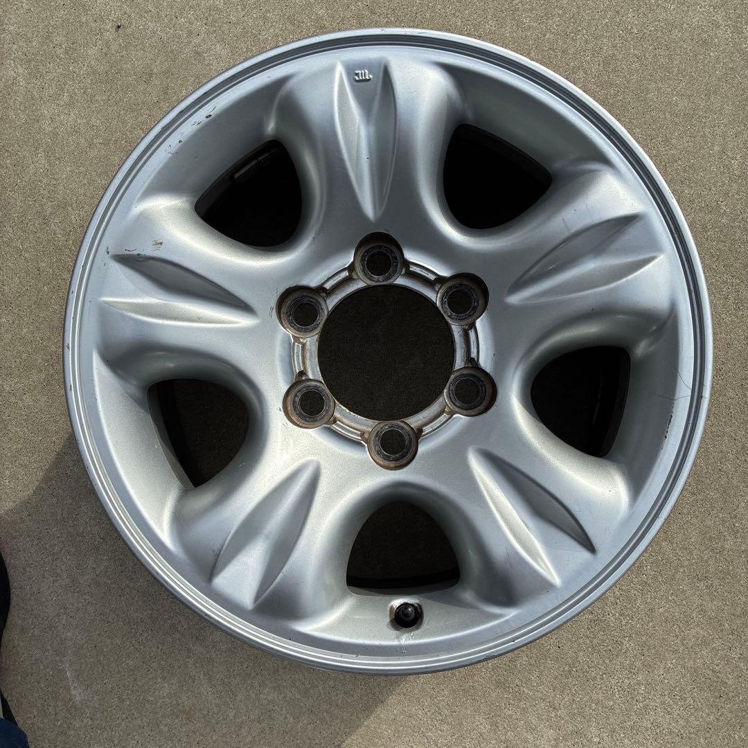 アルミホイール　16インチ　トヨタ　ハイラックスサーフ