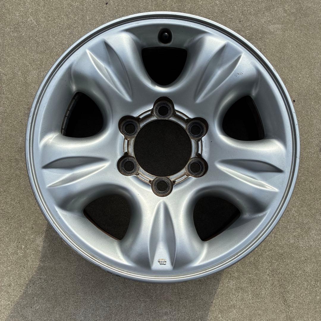 アルミホイール　16インチ　トヨタ　ハイラックスサーフ