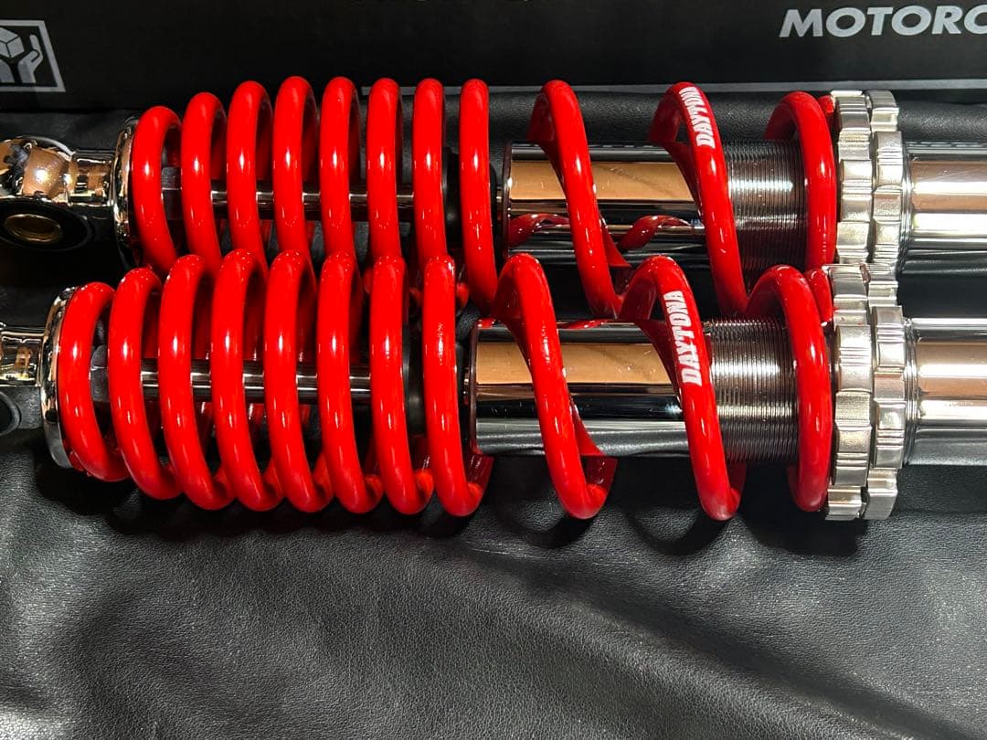 pcx125 pcx150 デイトナ 強化リアショック リアサス ほぼ未使用