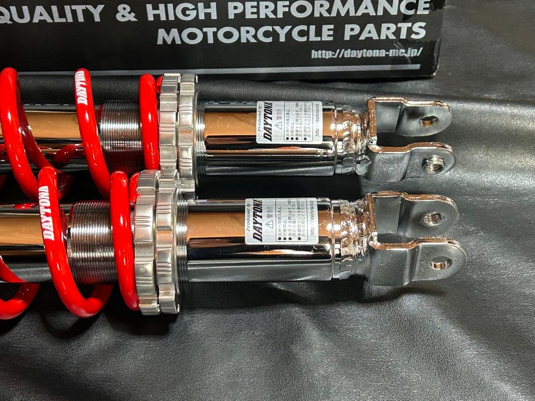 pcx125 pcx150 デイトナ 強化リアショック リアサス ほぼ未使用