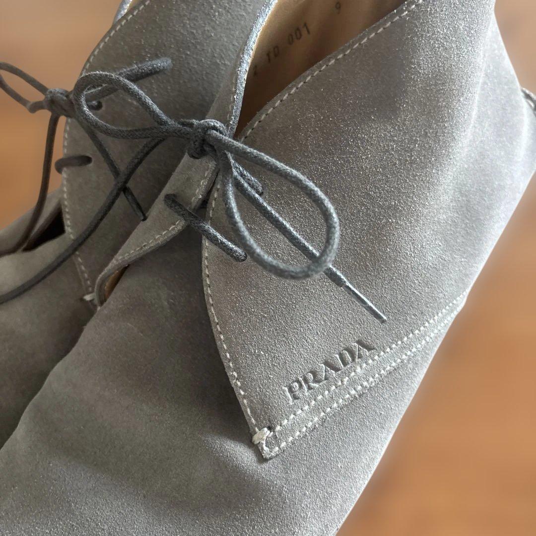 美品 PRADA スエード チャッカブーツ グレージュ28cm