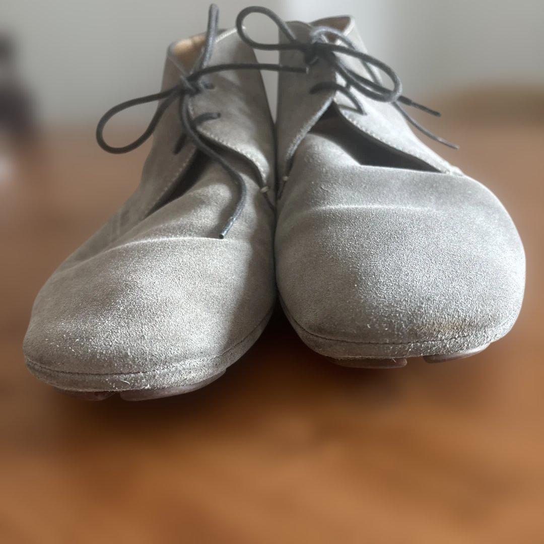 美品 PRADA スエード チャッカブーツ グレージュ28cm