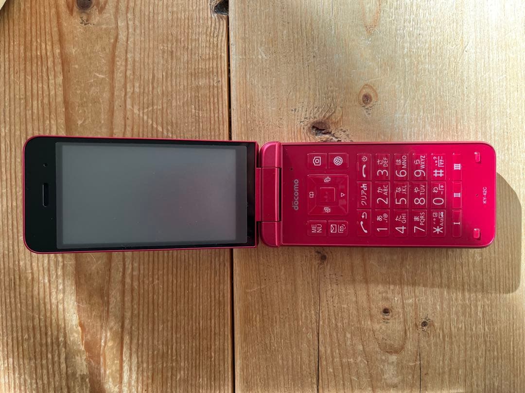スマートフォン本体 docomo DIGNO KY-42C RED