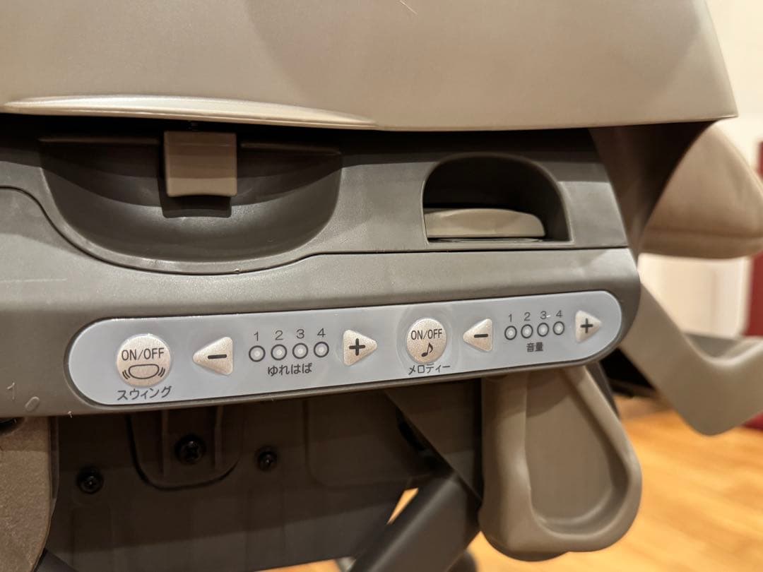 Combi 電動ハイローチェア ネムリラコードレス AUTO SWING SS＋