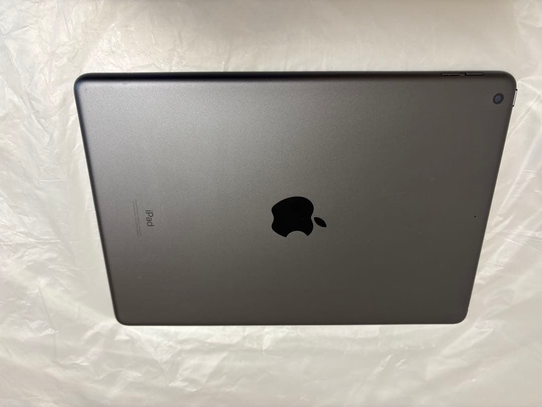 Apple iPad (第8世代) 10.2インチ 32GB