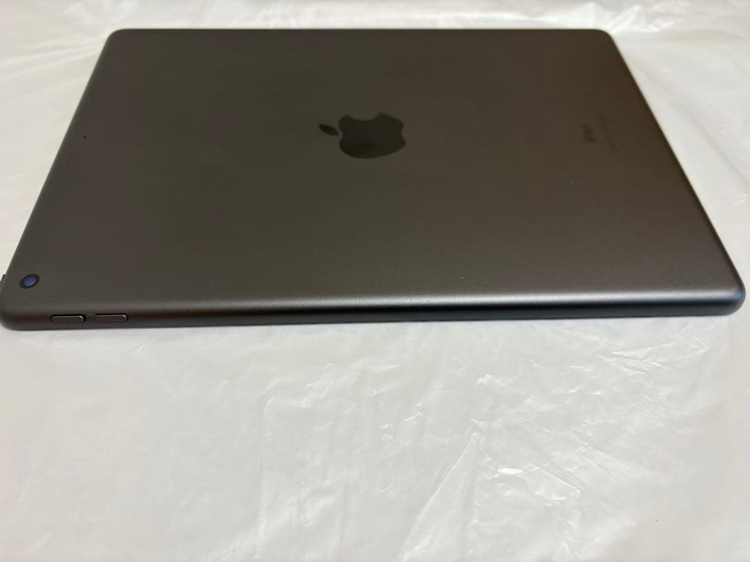 Apple iPad (第8世代) 10.2インチ 32GB