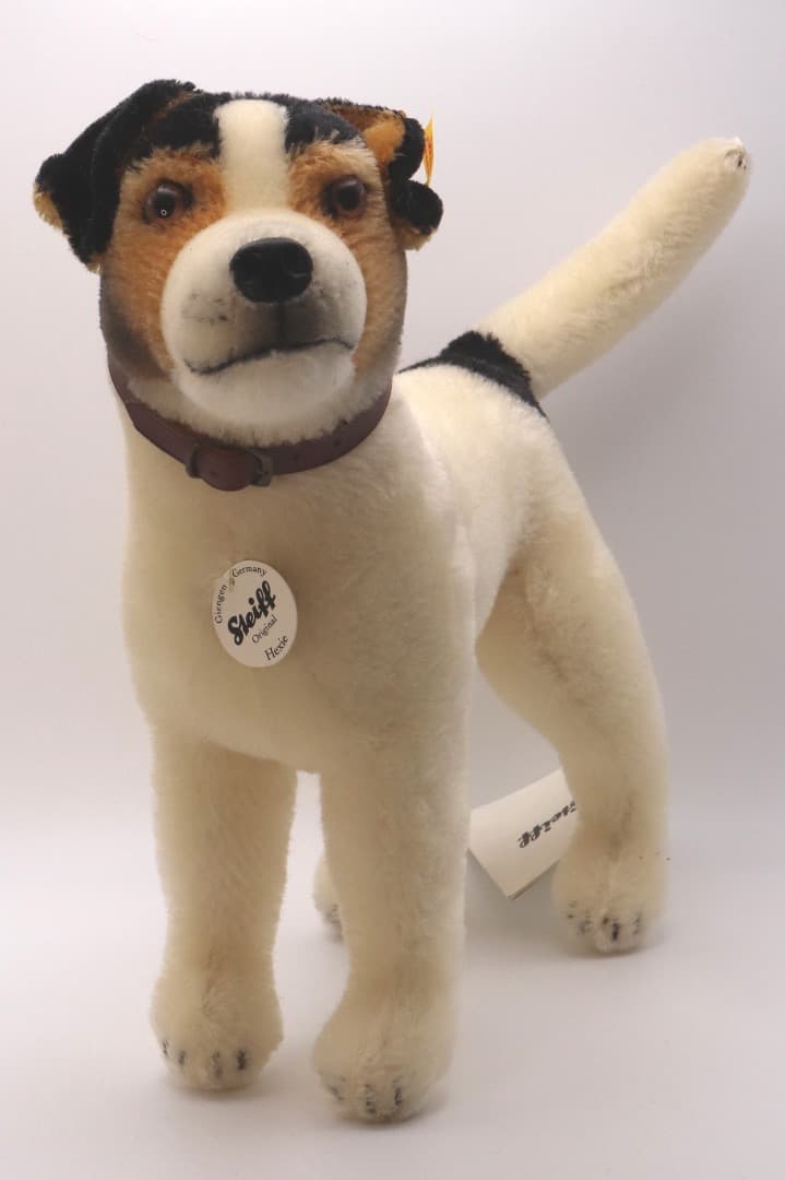 Steiff ジャックラッセル・テリア 犬のぬいぐるみ