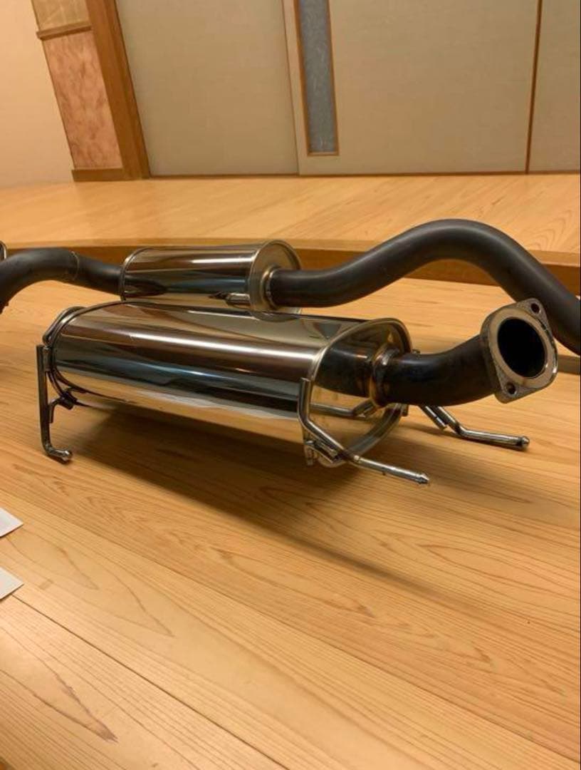 HKS TRAVOIS マフラー　ハイエース　GL 車検対応