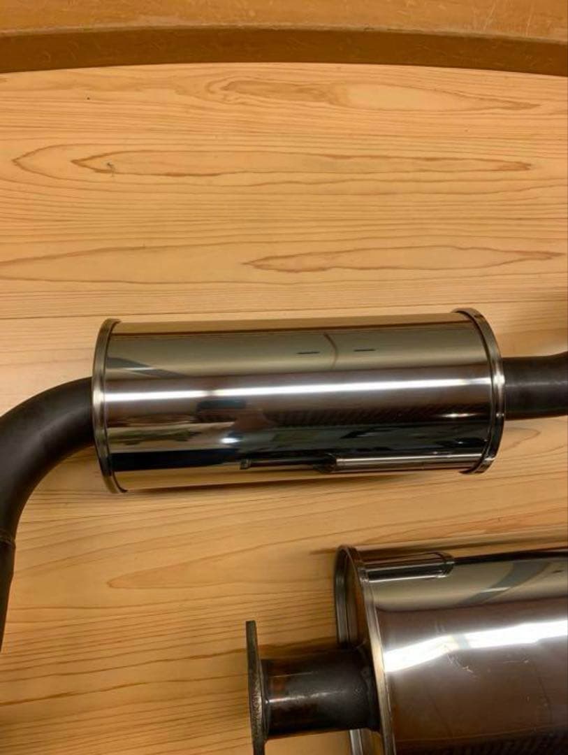 HKS TRAVOIS マフラー　ハイエース　GL 車検対応