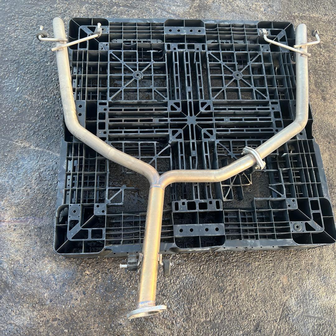 200クラウンアスリート リア ストレートマフラー