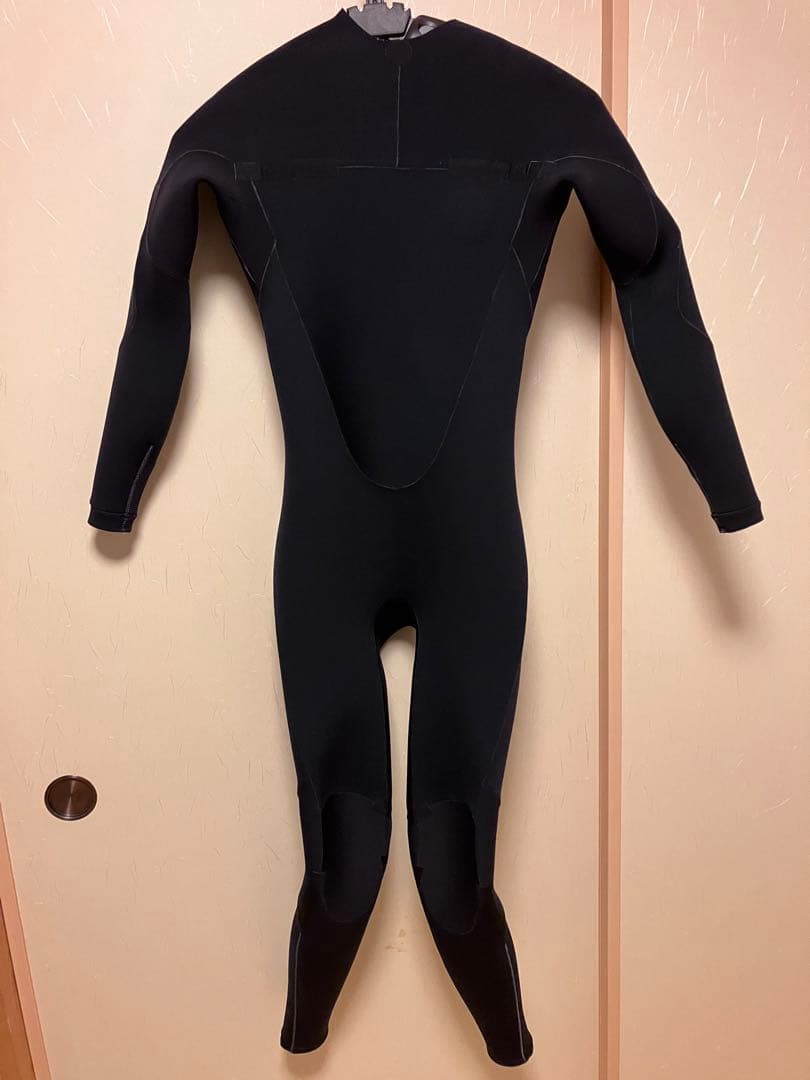 最終値下げ‼️オニールプロショップ限定モデル3㎜フルスーツ 着用回数少なく美品