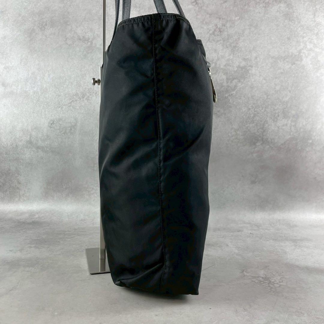 プラダ テスート　ナイロン トートバッグ ブラック 三角ロゴ　A4可　ブラック