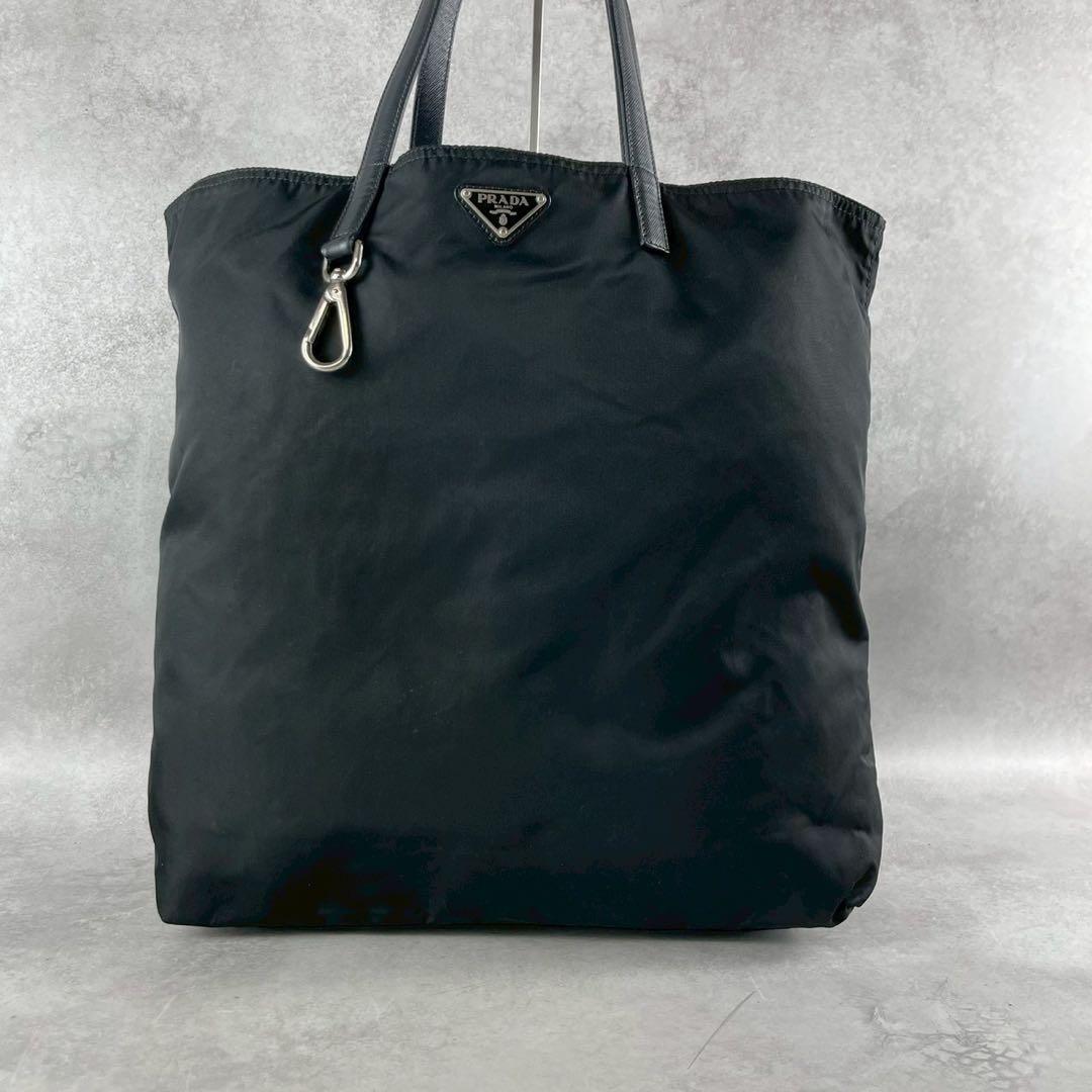 プラダ テスート　ナイロン トートバッグ ブラック 三角ロゴ　A4可　ブラック